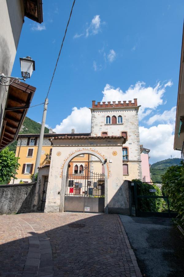 Bella Alda Beautiful Como Castle Penthouse Canzo Exterior foto